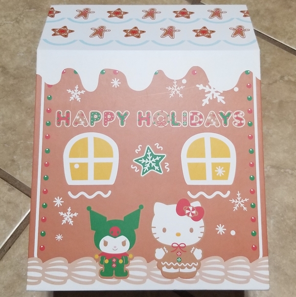 Sanrio Hello Kitty Fluffy Gingerbread Christmas 9.5 Inch Plush - Picture 4 of 6